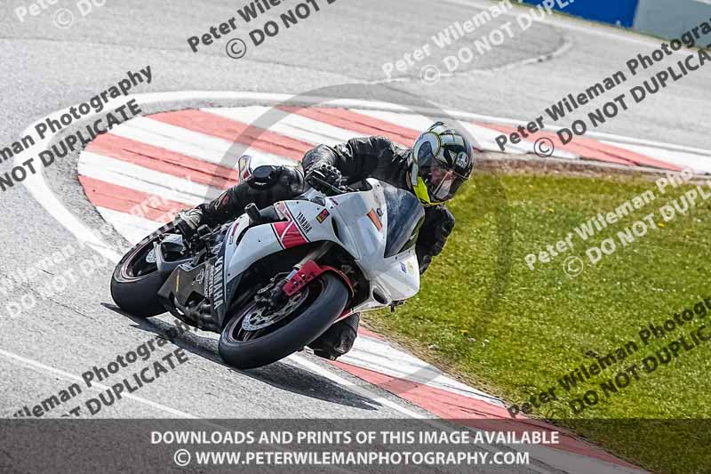 donington no limits trackday;donington park photographs;donington trackday photographs;no limits trackdays;peter wileman photography;trackday digital images;trackday photos